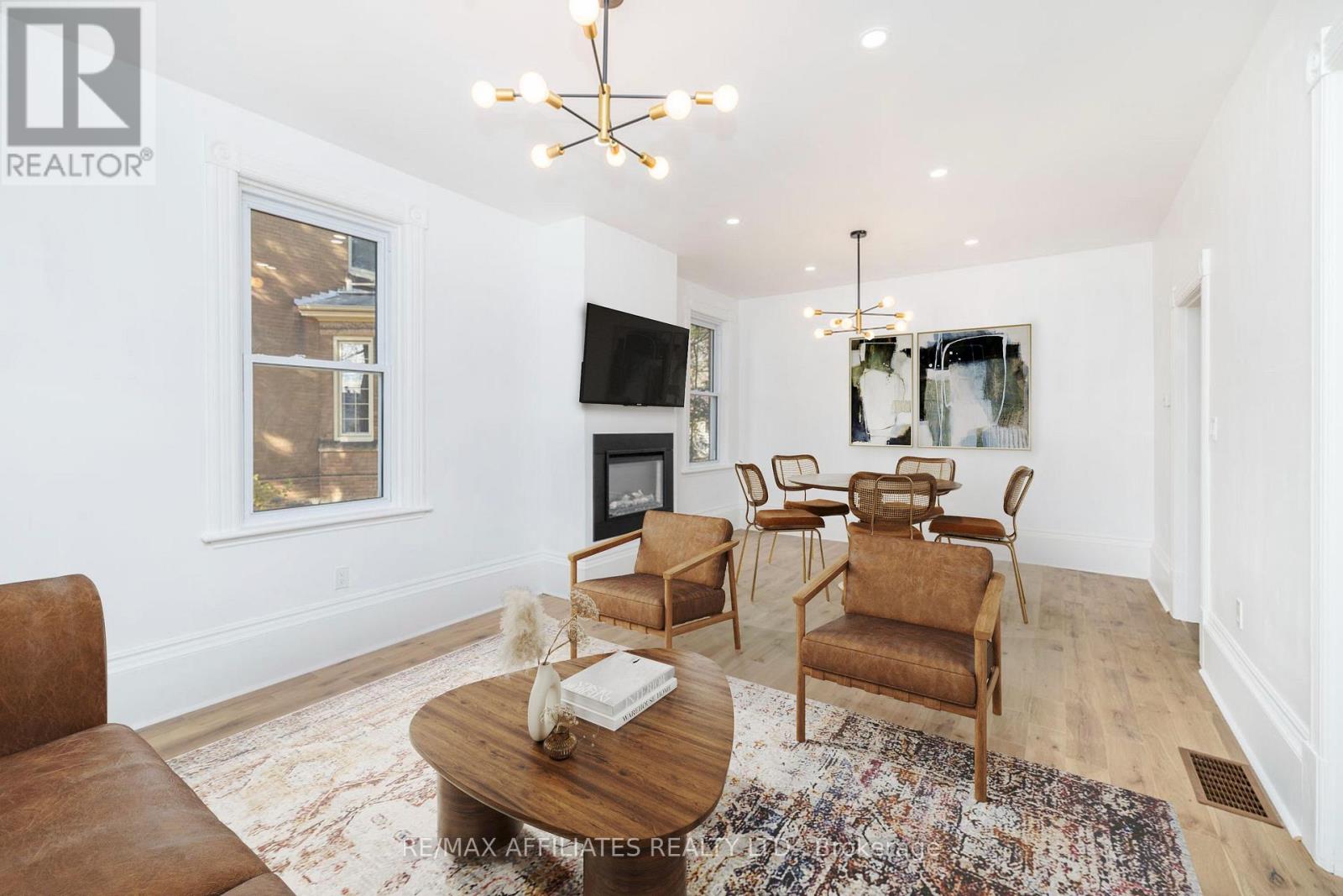 45 Drummond Street W, Perth, Ontario  K7H 2J9 - Photo 6 - X12433381