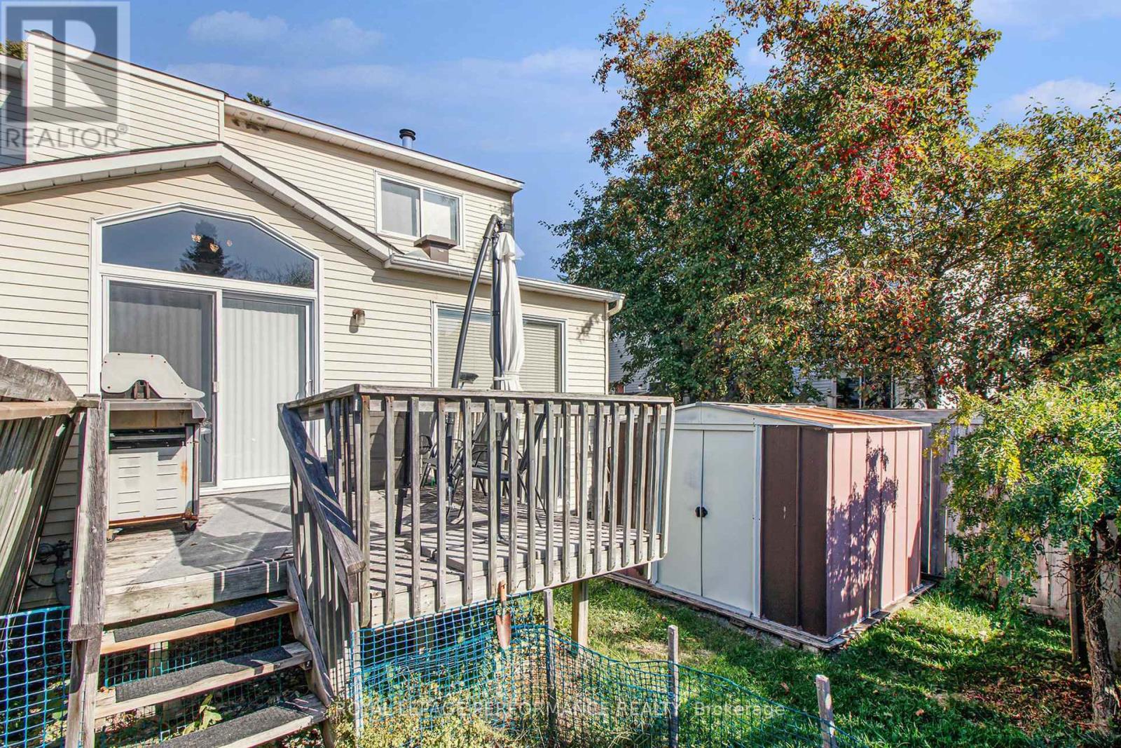170 Midsummer Terrace, Ottawa, Ontario  K1E 3V6 - Photo 28 - X12433414