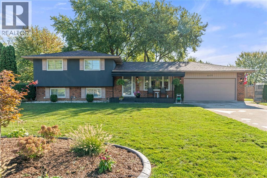 MLS# 25024753: 649 ESTATE PARK, Tecumseh, Canada