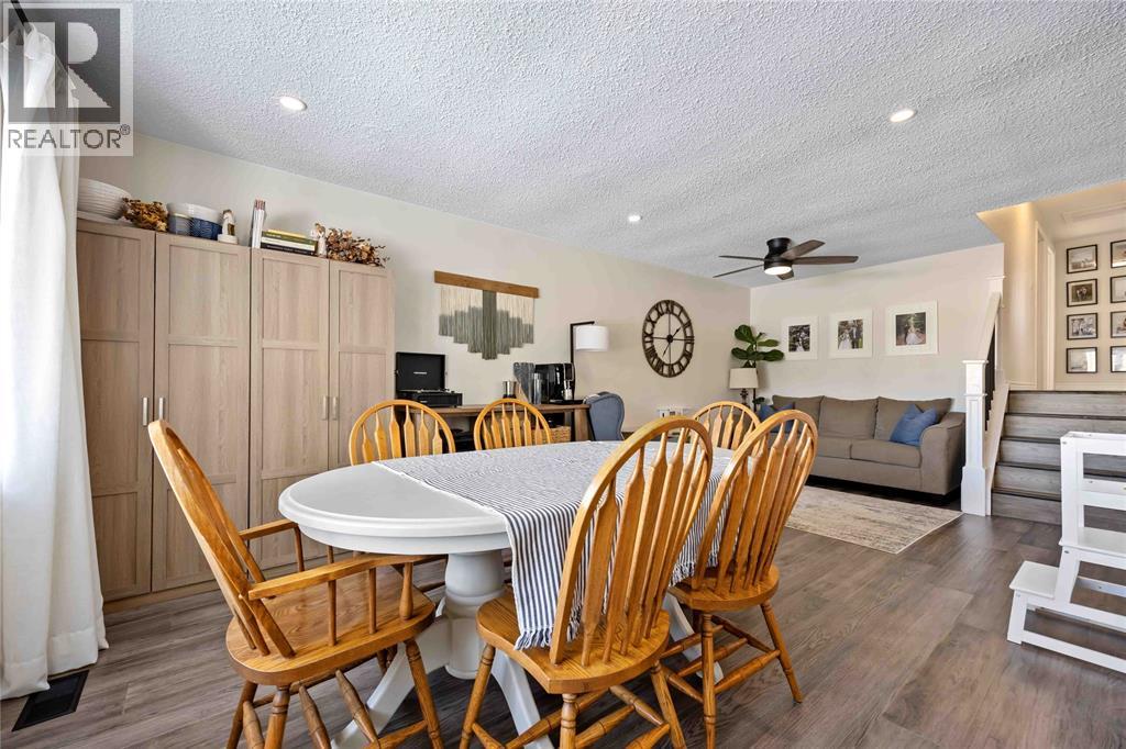 576 Front Street, Plympton-Wyoming, Ontario  N0N 1T0 - Photo 13 - 25024755