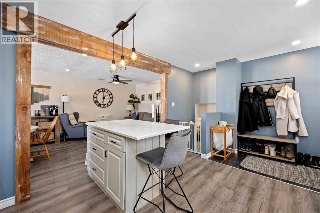 576 Front Street, Plympton-Wyoming, Ontario  N0N 1T0 - Photo 8 - 25024755