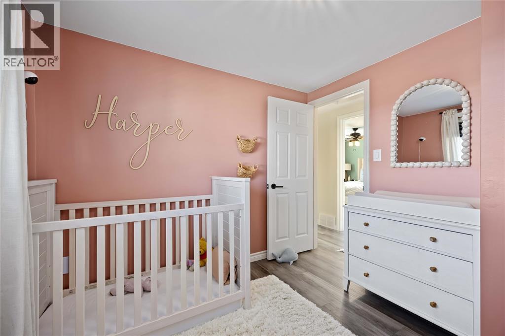 576 Front Street, Plympton-Wyoming, Ontario  N0N 1T0 - Photo 19 - 25024755