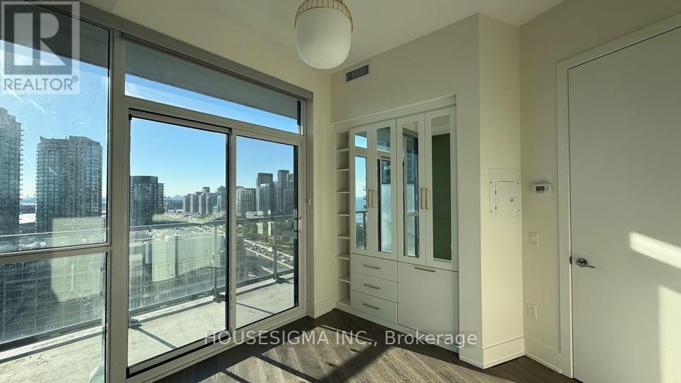 Lph#4 - 38 Iannuzzi Street, Toronto, Ontario  M5V 0S2 - Photo 16 - C12362118