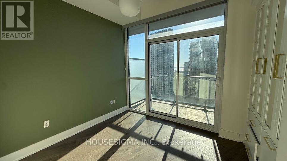 Lph#4 - 38 Iannuzzi Street, Toronto, Ontario  M5V 0S2 - Photo 15 - C12362118