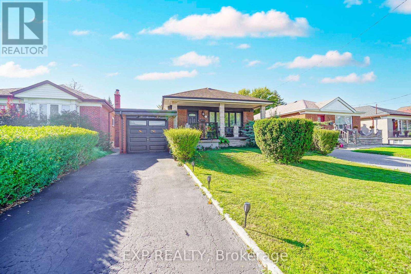 11 Bucannan Road, Toronto, Ontario  M1R 3V2 - Photo 2 - E12433218