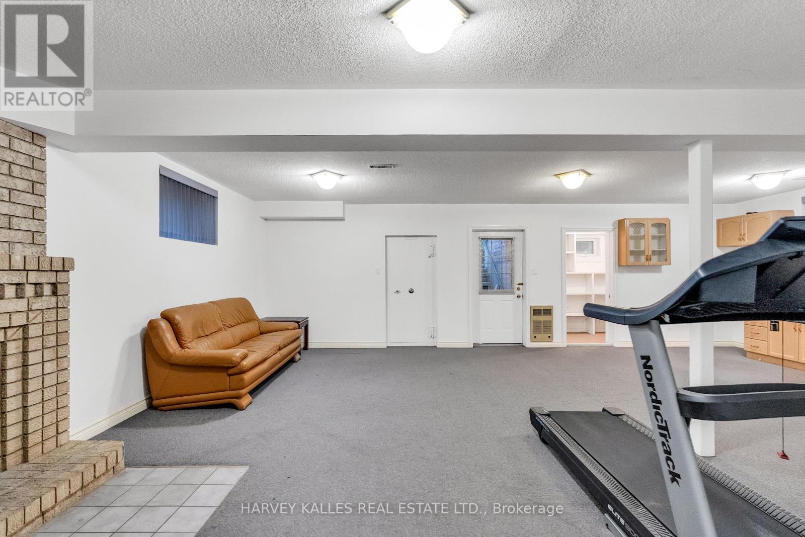 51 Stuart Avenue, Toronto, Ontario  M2N 1B2 - Photo 32 - C12431805