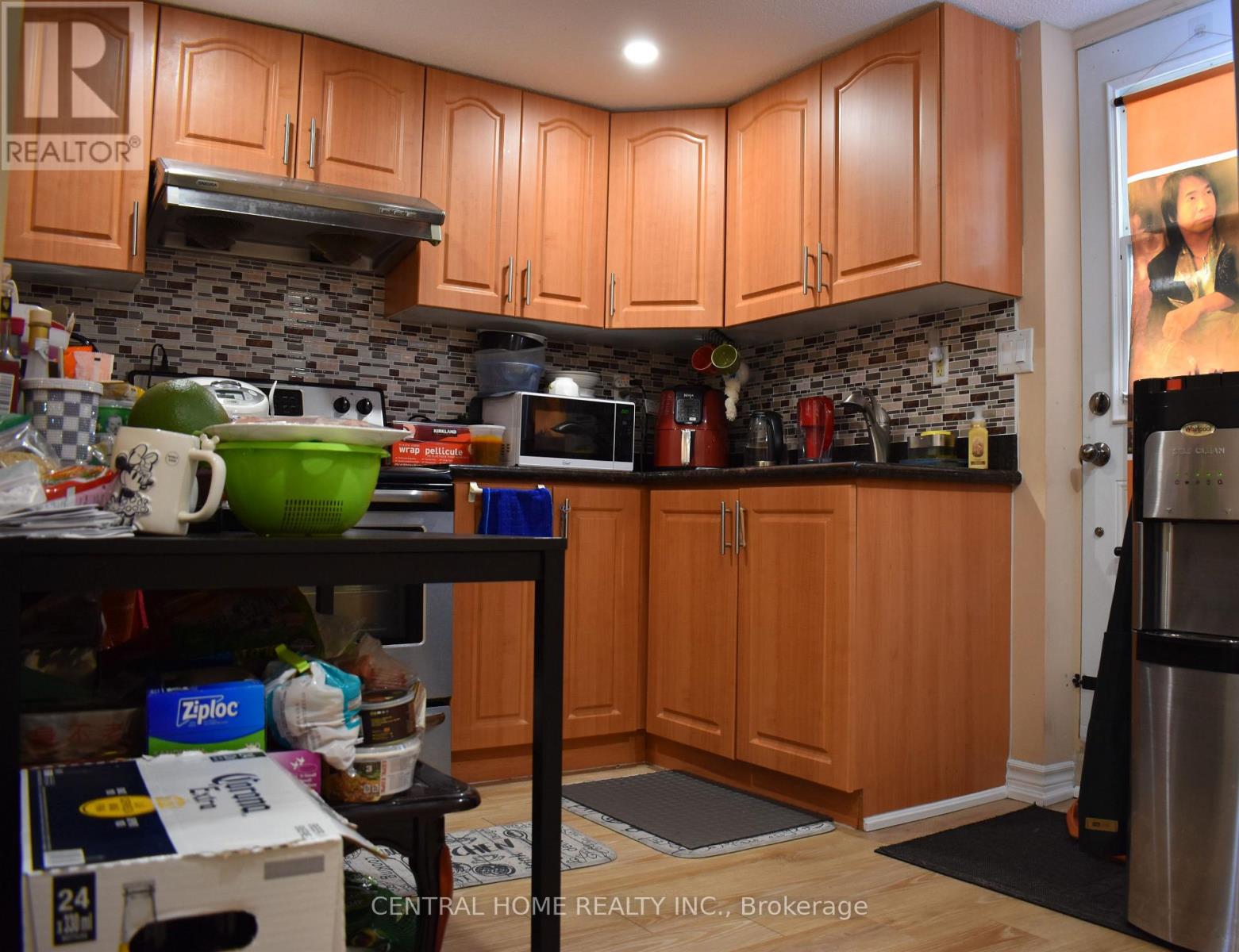 59 Blaney Crescent, Toronto, Ontario  M3N 1L3 - Photo 23 - W12433356