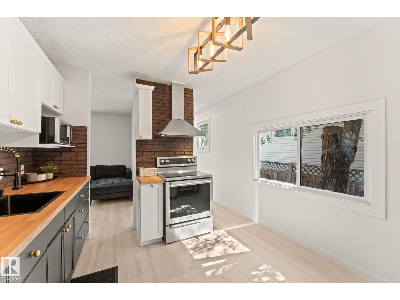 11250 92 St Nw, Edmonton, Alberta  T5G 0Z1 - Photo 17 - E4460029