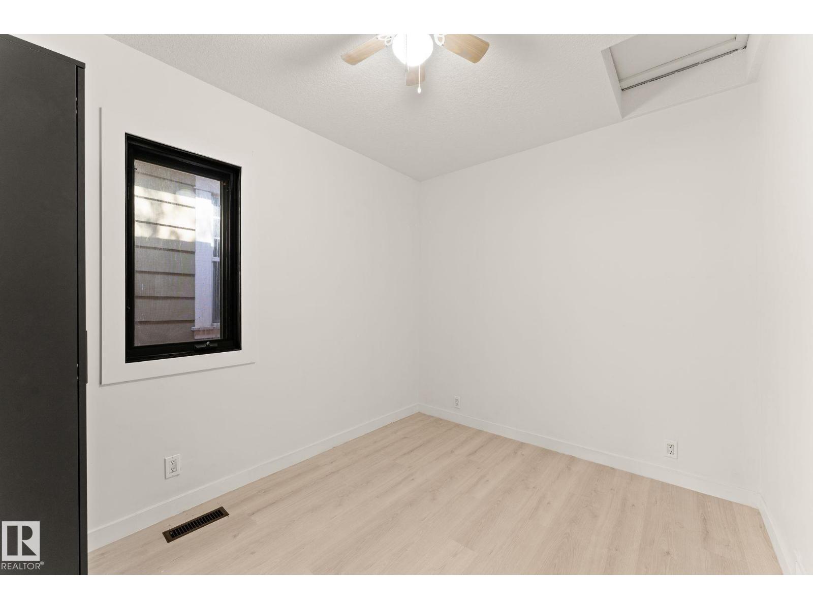 11250 92 St Nw, Edmonton, Alberta  T5G 0Z1 - Photo 24 - E4460029