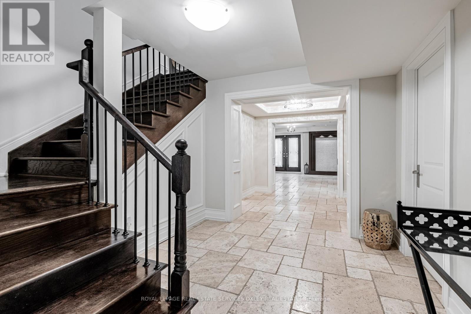 11 True Davidson Drive, Toronto, Ontario  M4W 3X2 - Photo 38 - C12433405