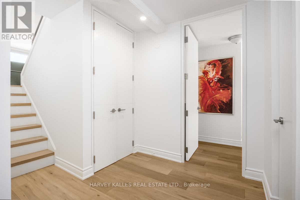 2804 - 33 Harbour Square, Toronto, Ontario  M5J 2G2 - Photo 10 - C12433407