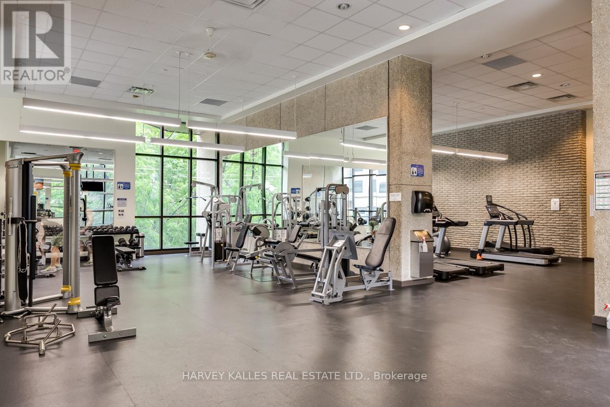 2804 - 33 Harbour Square, Toronto, Ontario  M5J 2G2 - Photo 21 - C12433407