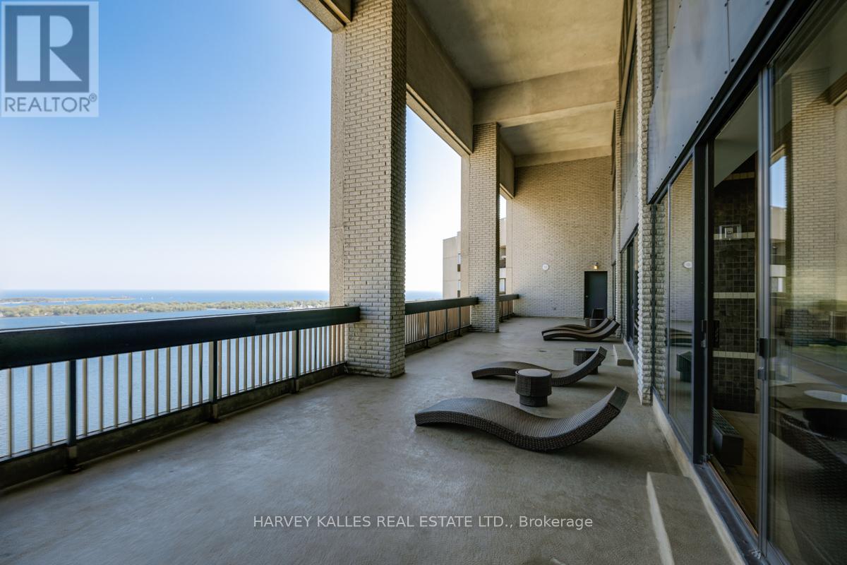 2804 - 33 Harbour Square, Toronto, Ontario  M5J 2G2 - Photo 28 - C12433407