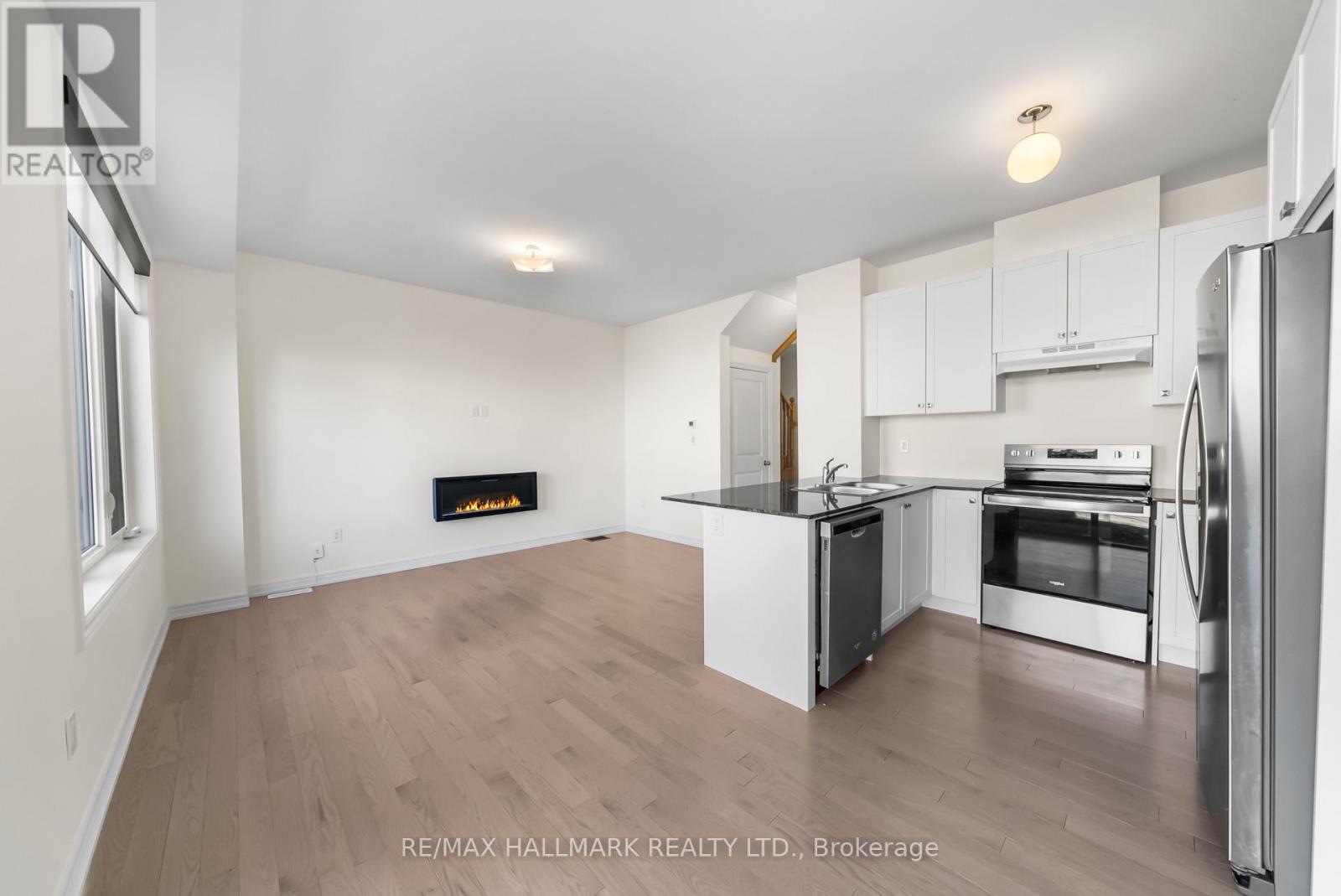 581 Barons Street, Vaughan, Ontario  L4H 5C3 - Photo 10 - N12433401