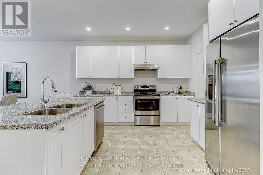 16 Beechborough Crescent, East Gwillimbury, Ontario  L9N 0P2 - Photo 15 - N12433410