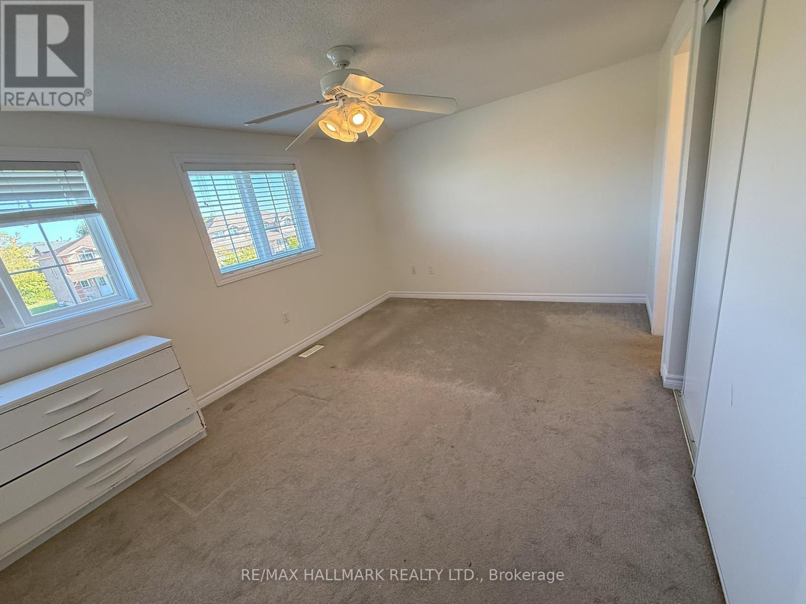 269 Dunsmore Lane, Barrie (Georgian Drive), Ontario  L4M 7A7 - Photo 8 - S12433385