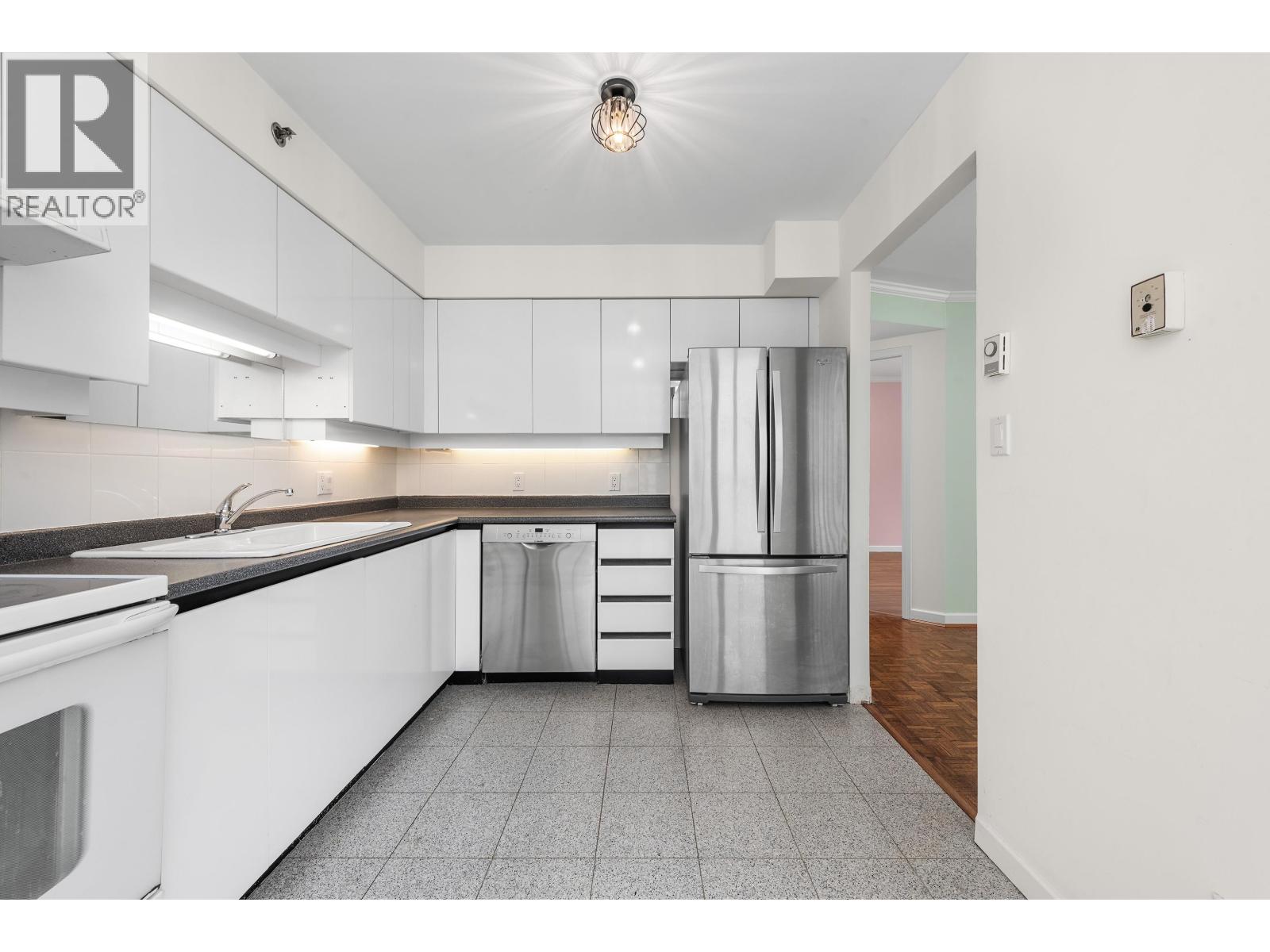 805 1132 Haro Street, Vancouver, British Columbia  V6E 1C9 - Photo 9 - R3053085
