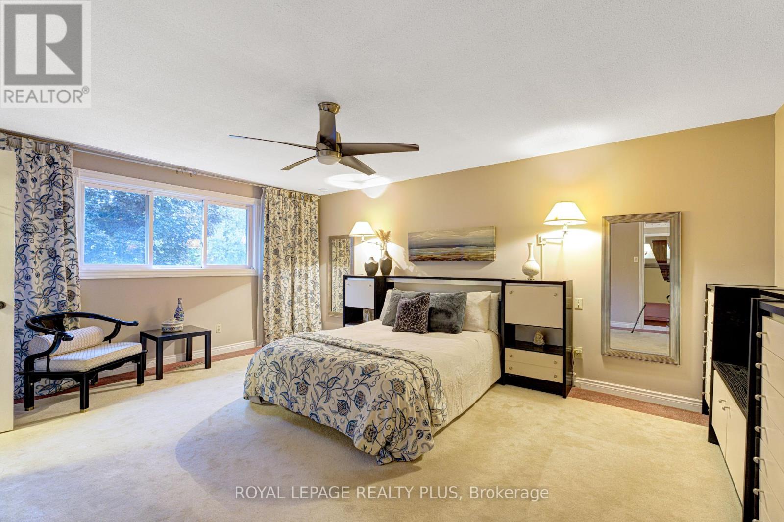 1760 Featherston Court, Mississauga, Ontario  L5L 3E3 - Photo 25 - W12433382