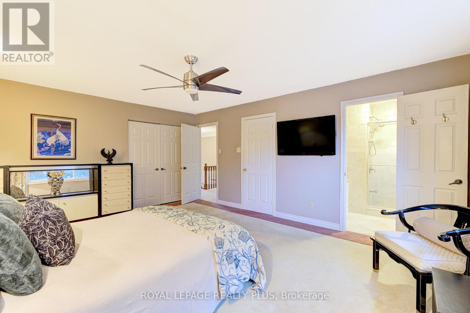 1760 Featherston Court, Mississauga, Ontario  L5L 3E3 - Photo 26 - W12433382
