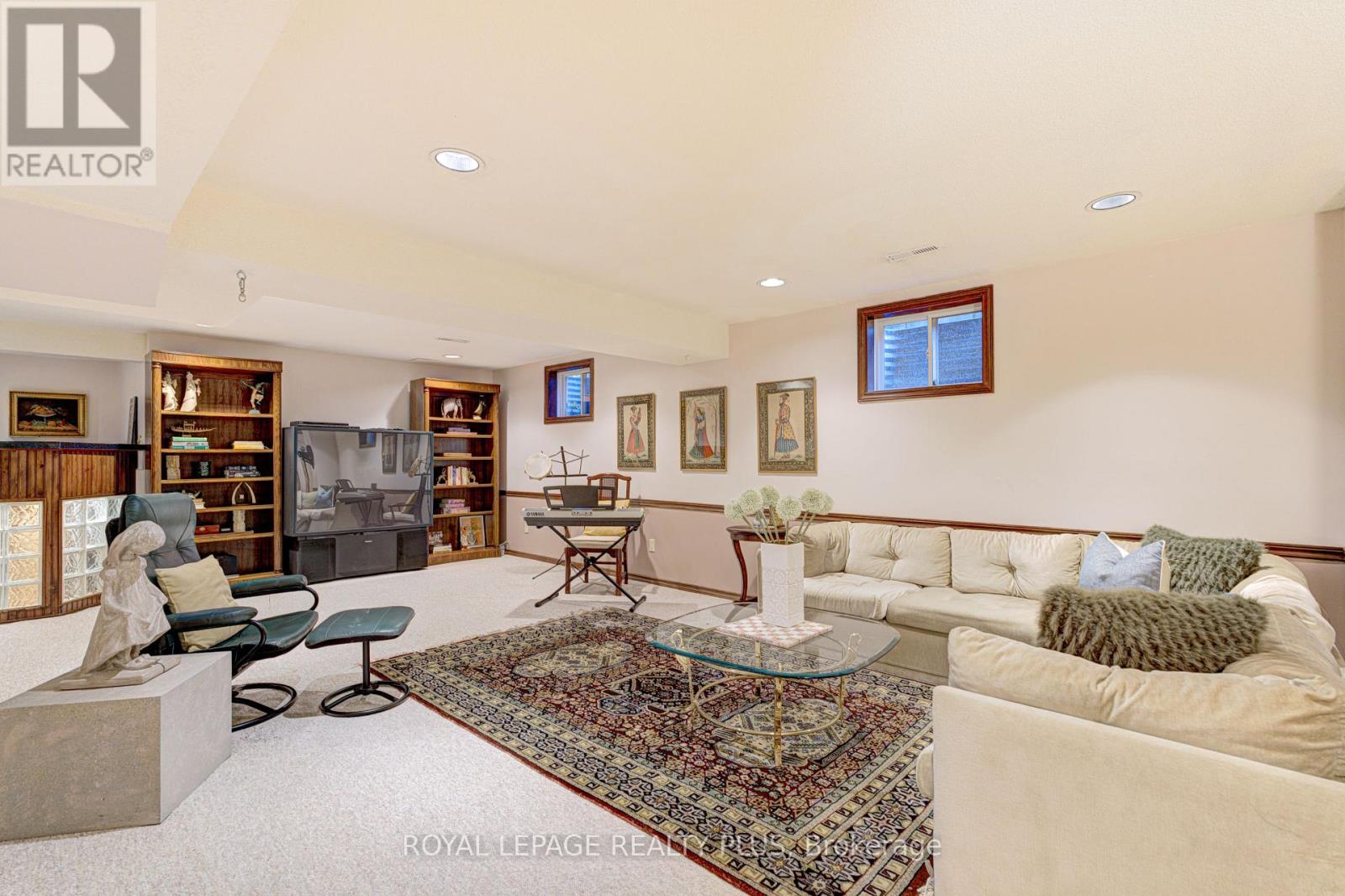 1760 Featherston Court, Mississauga, Ontario  L5L 3E3 - Photo 36 - W12433382