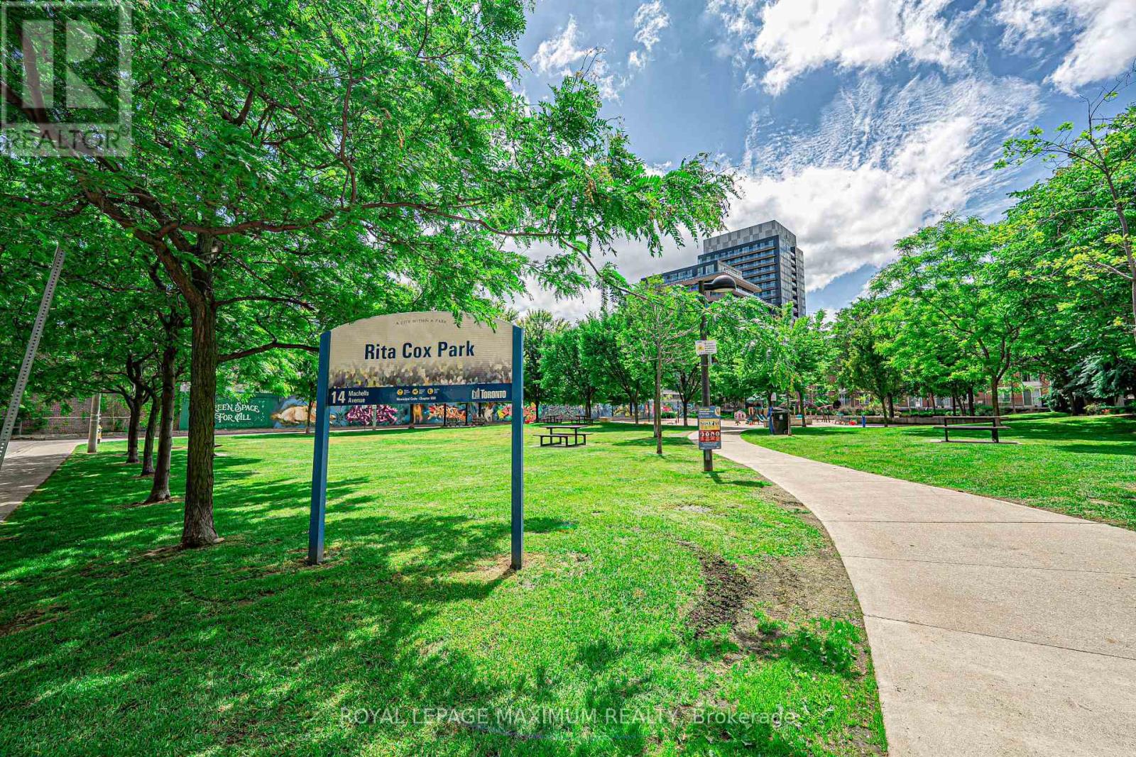 617 - 38 Joe Shuster Way, Toronto, Ontario  M6K 0A5 - Photo 33 - W12433386