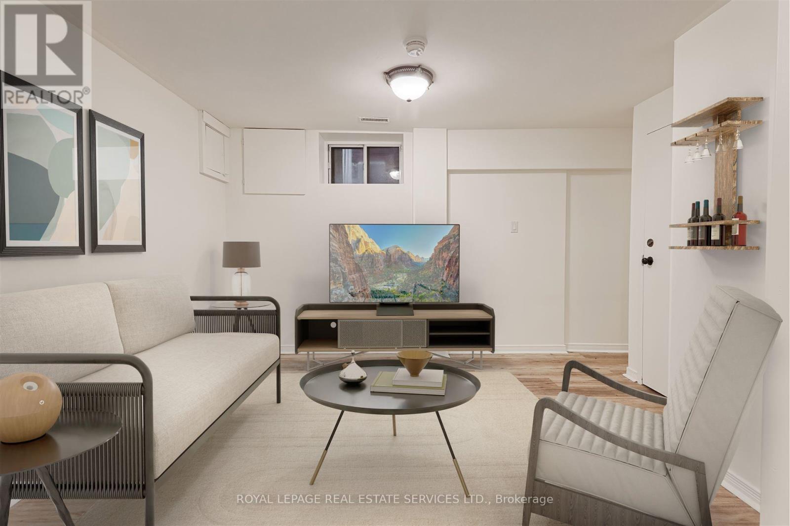 93 Medland Crescent, Toronto, Ontario  M6P 2N3 - Photo 31 - W12433415