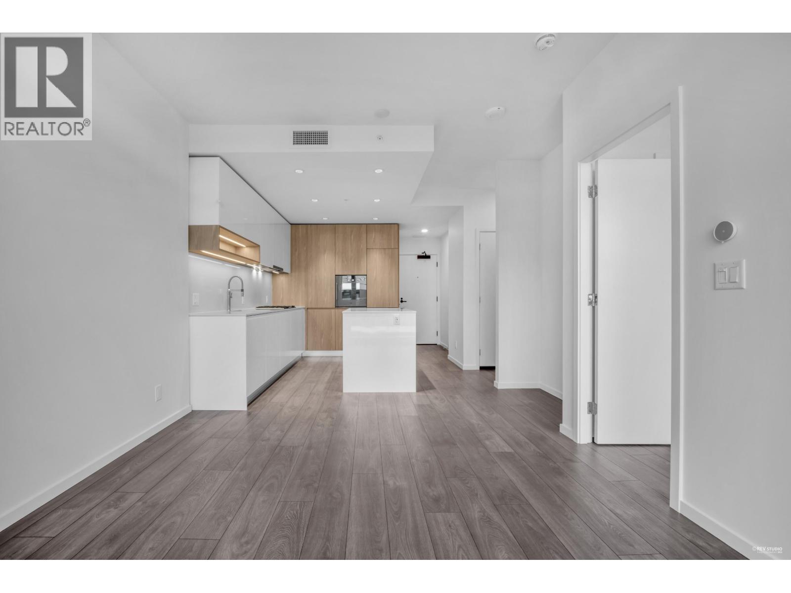 1108 6500 Minoru Boulevard, Richmond, British Columbia  V6Y 1Y5 - Photo 2 - R3053516