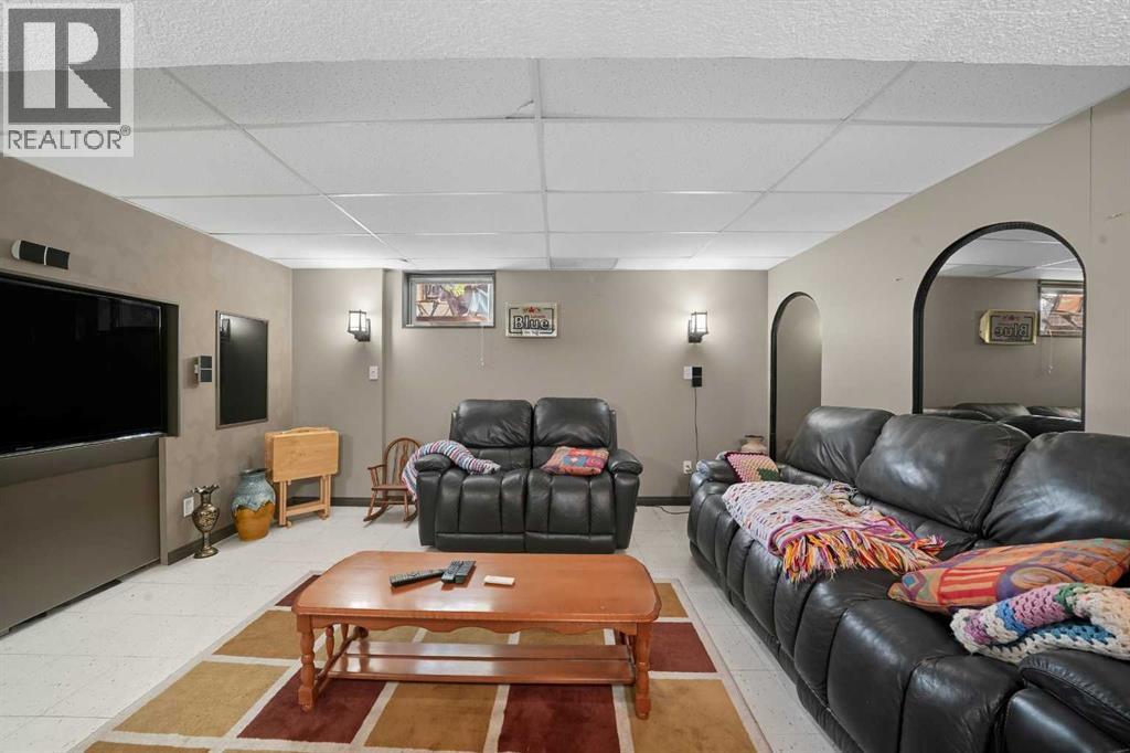 23 Mckinnon Crescent, Red Deer, Alberta  T4N 0J4 - Photo 23 - A2260223