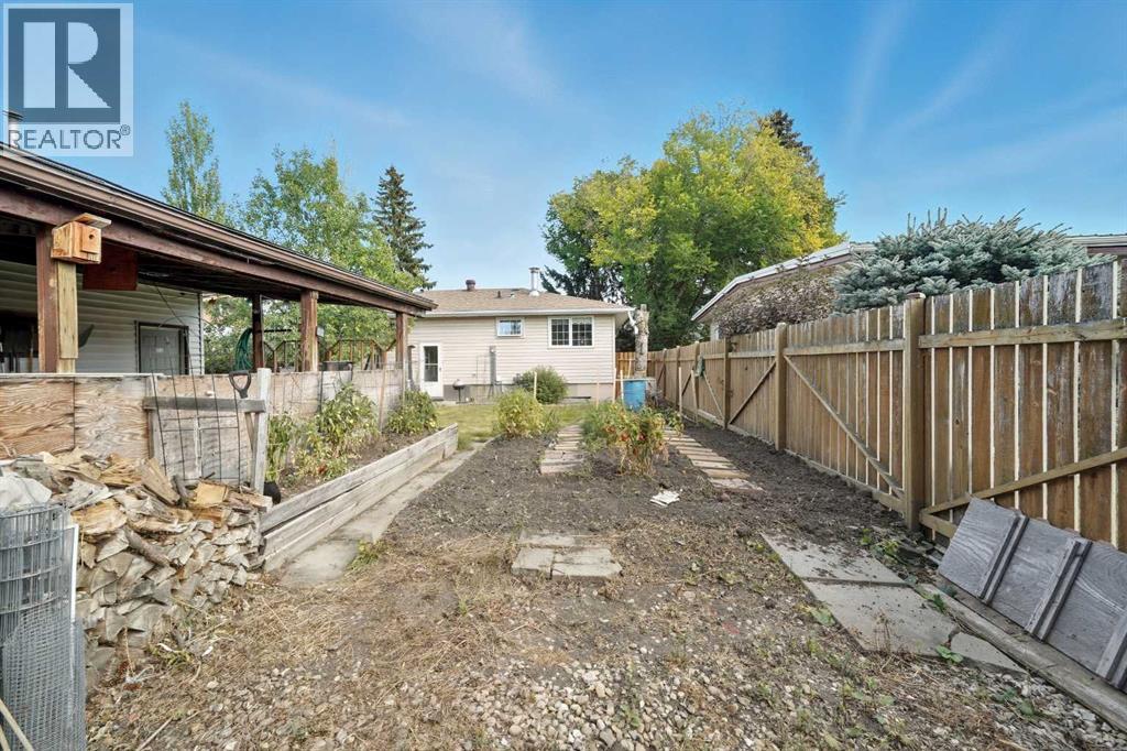 23 Mckinnon Crescent, Red Deer, Alberta  T4N 0J4 - Photo 27 - A2260223