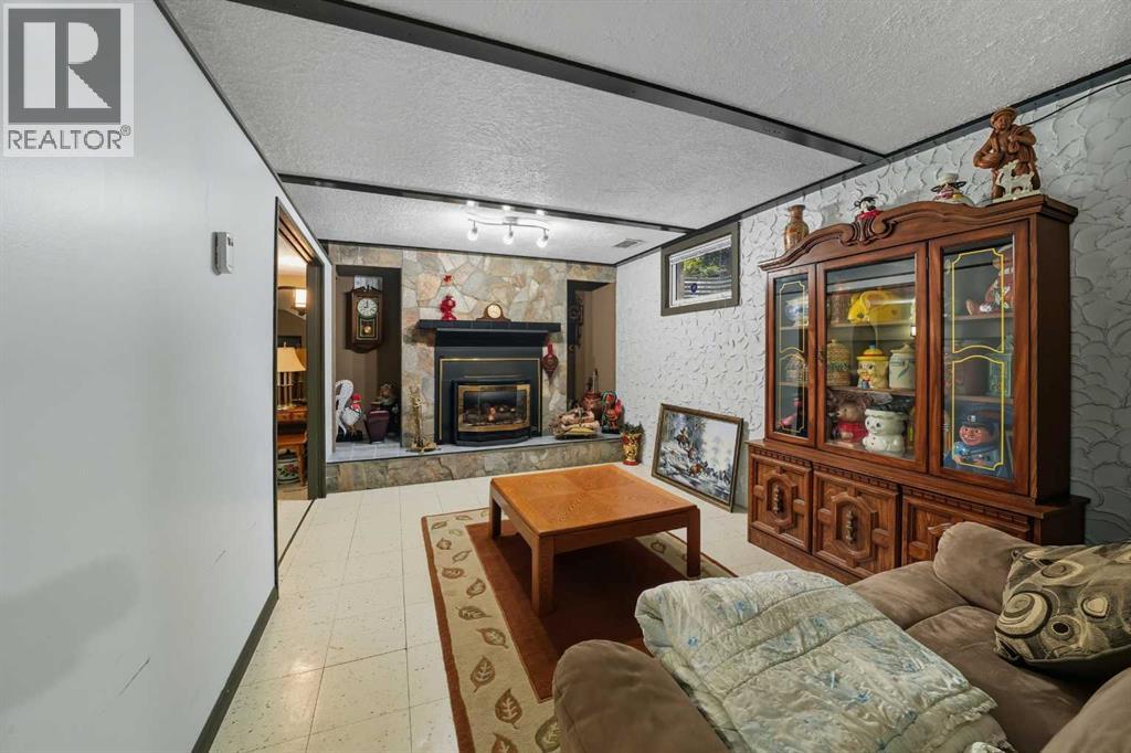 23 Mckinnon Crescent, Red Deer, Alberta  T4N 0J4 - Photo 21 - A2260223