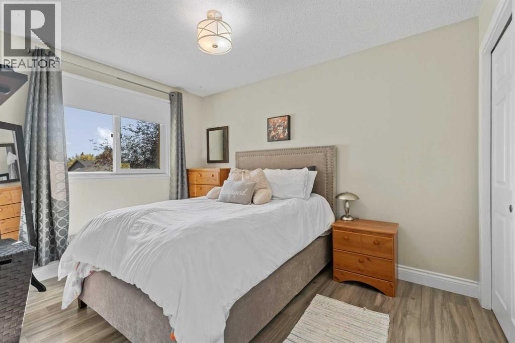 1205 Meadowbrook Drive Se, Airdrie, Alberta  T4A 1W6 - Photo 15 - A2256876