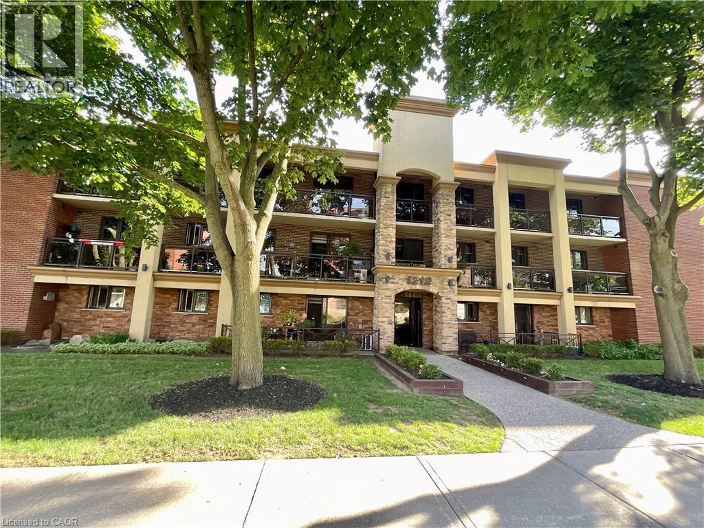 1212 Fennell Avenue E Unit# 108, Hamilton, Ontario  L8T 1T2 - Photo 3 - 40760059