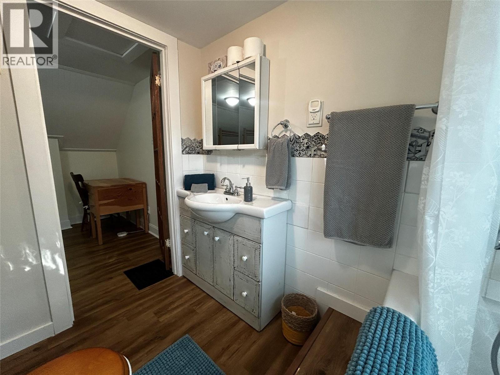 3385 Upper Levels Road, Robson, British Columbia  V0G 1X0 - Photo 34 - 10364474