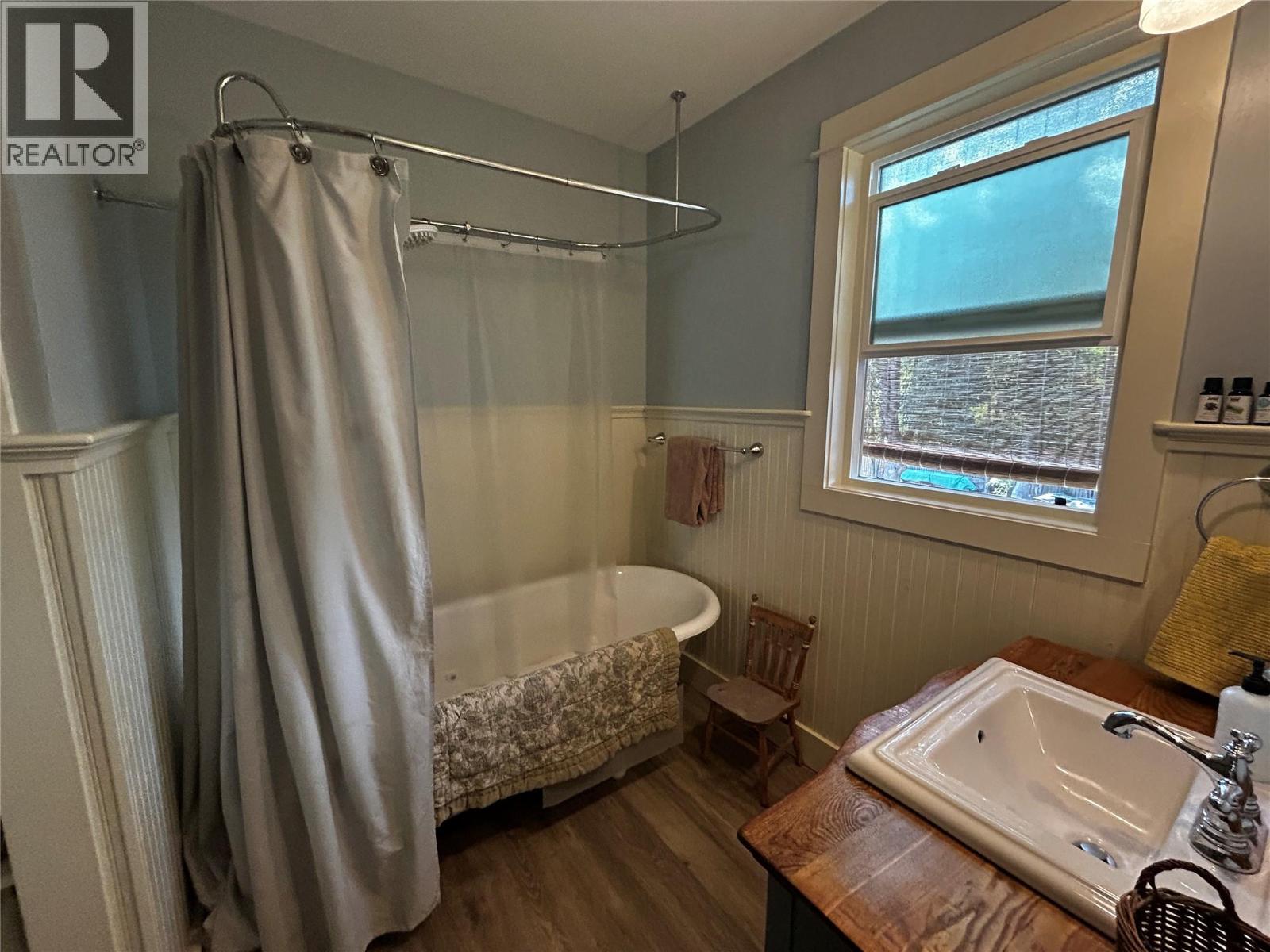 3385 Upper Levels Road, Robson, British Columbia  V0G 1X0 - Photo 15 - 10364474