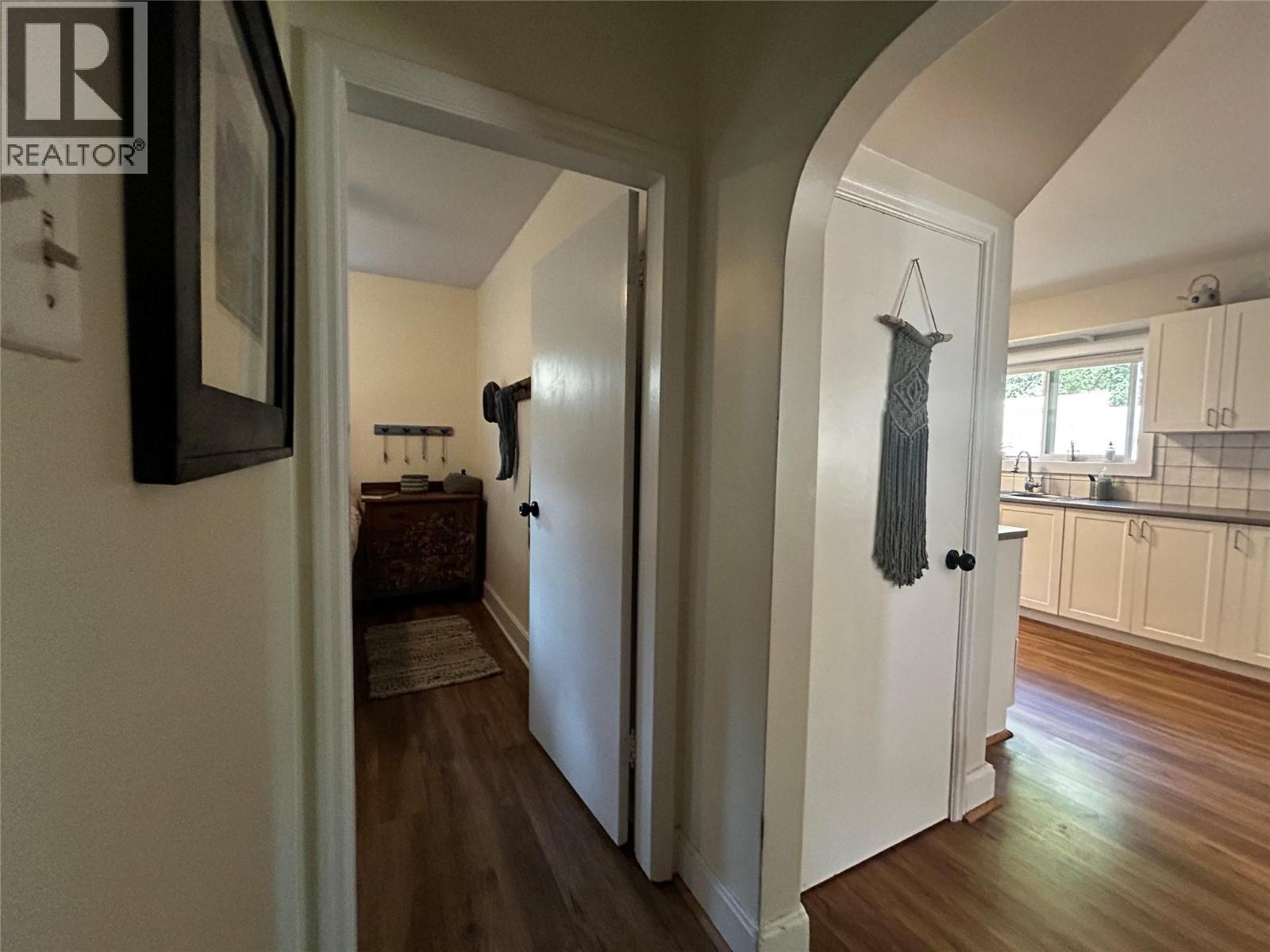 3385 Upper Levels Road, Robson, British Columbia  V0G 1X0 - Photo 17 - 10364474