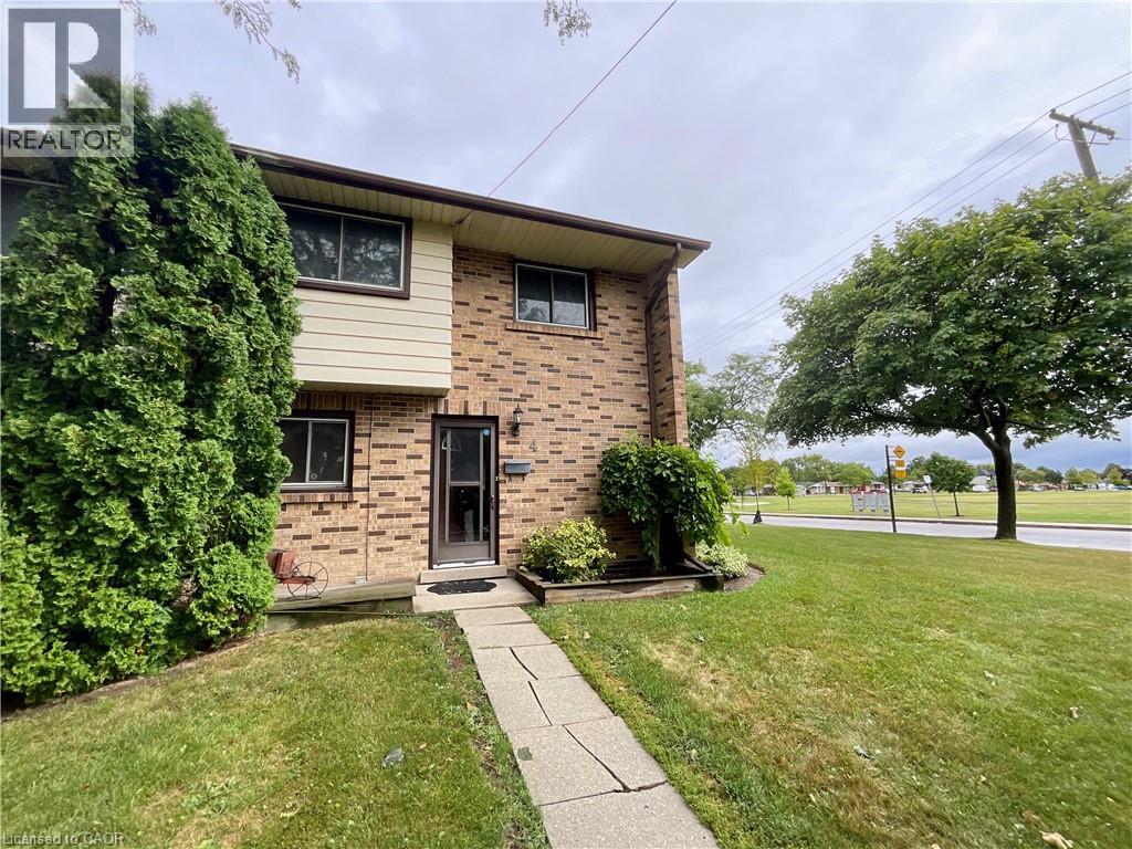 4 ROSANNE Crescent, Hamilton, Ontario