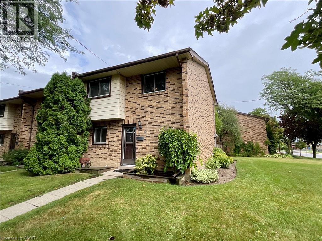 4 Rosanne Crescent, Hamilton, Ontario  L8T 2T7 - Photo 2 - 40767015