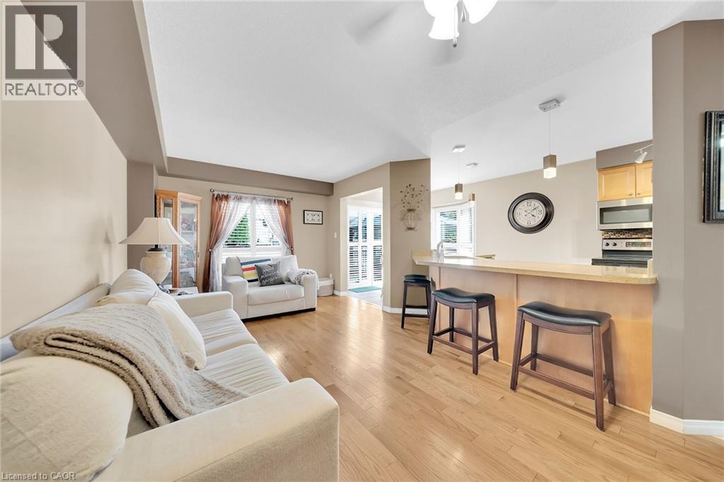 37 Meadow Wood Crescent, Stoney Creek, Ontario  L8J 3Z7 - Photo 16 - 40770933