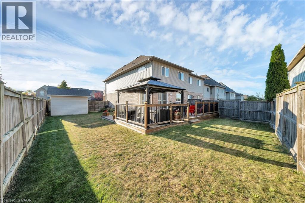 37 Meadow Wood Crescent, Stoney Creek, Ontario  L8J 3Z7 - Photo 36 - 40770933