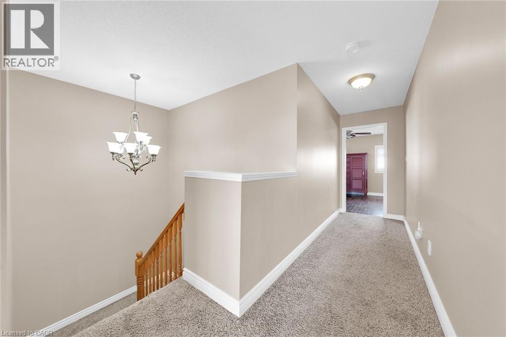 37 Meadow Wood Crescent, Stoney Creek, Ontario  L8J 3Z7 - Photo 20 - 40770933