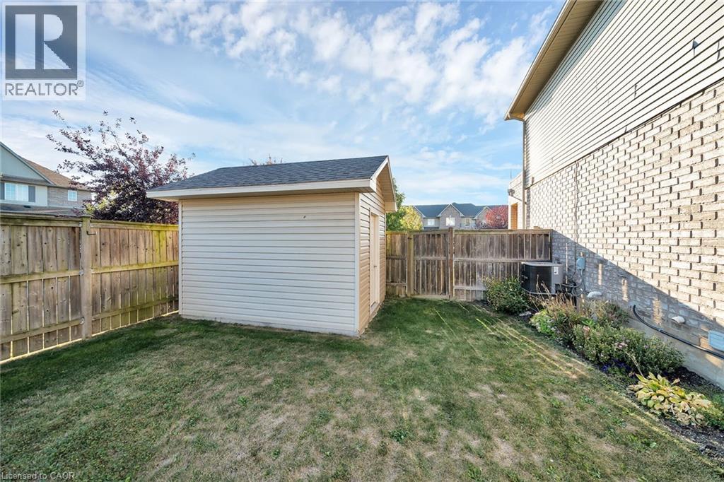 37 Meadow Wood Crescent, Stoney Creek, Ontario  L8J 3Z7 - Photo 38 - 40770933
