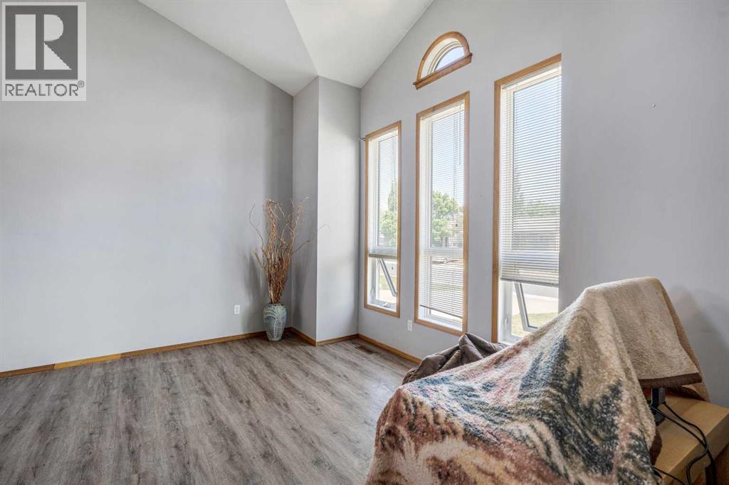 199 Mt Crandell Crescent W, Lethbridge, Alberta  T1K 6M2 - Photo 6 - A2229483