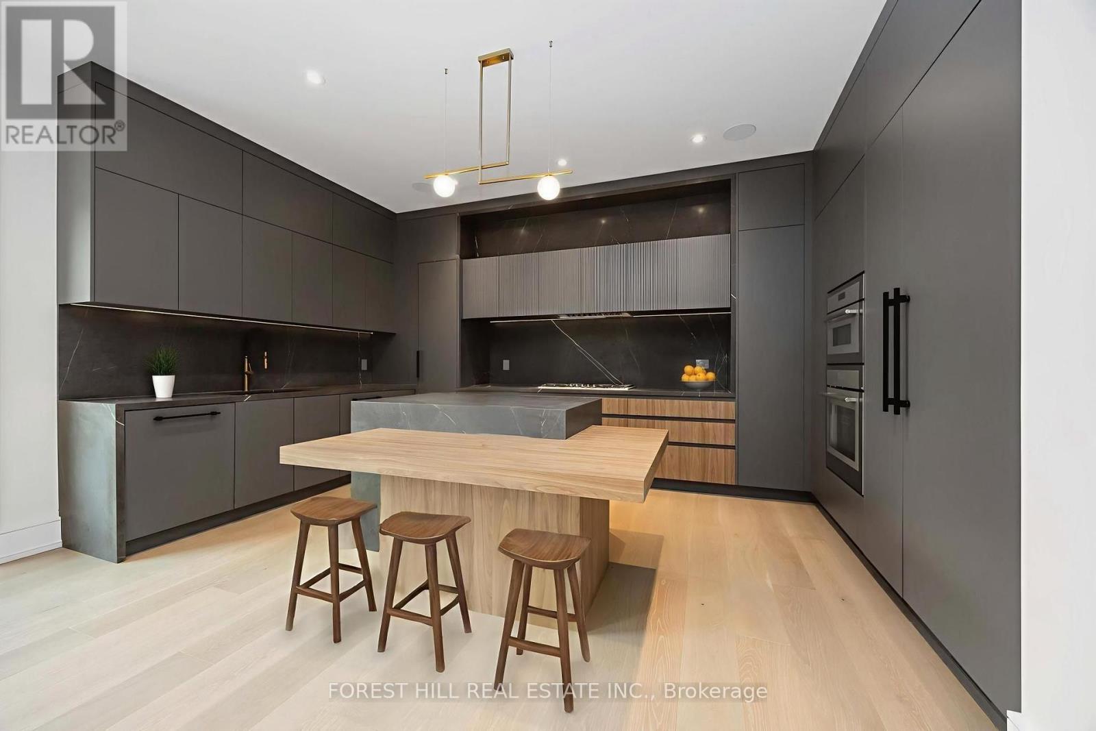 38 Bevdale Road, Toronto, Ontario  M2R 1L7 - Photo 4 - C12425628