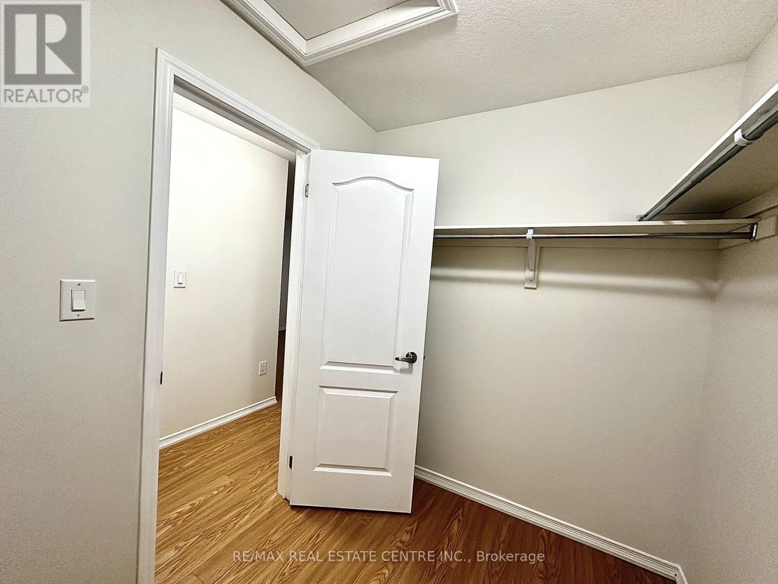 30 Sumac Drive, Haldimand, Ontario  N3W 0C2 - Photo 25 - X12430792