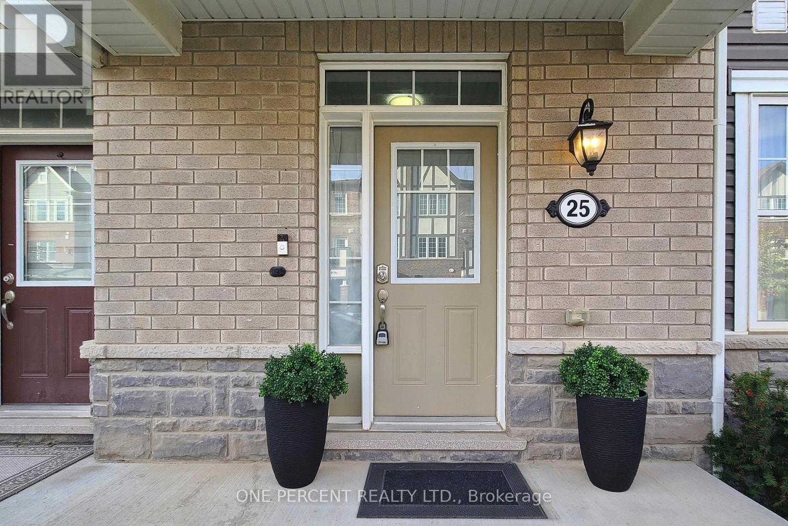 25 - 501 Buckeye Court, Milton, Ontario  L9E 1P3 - Photo 3 - W12431380