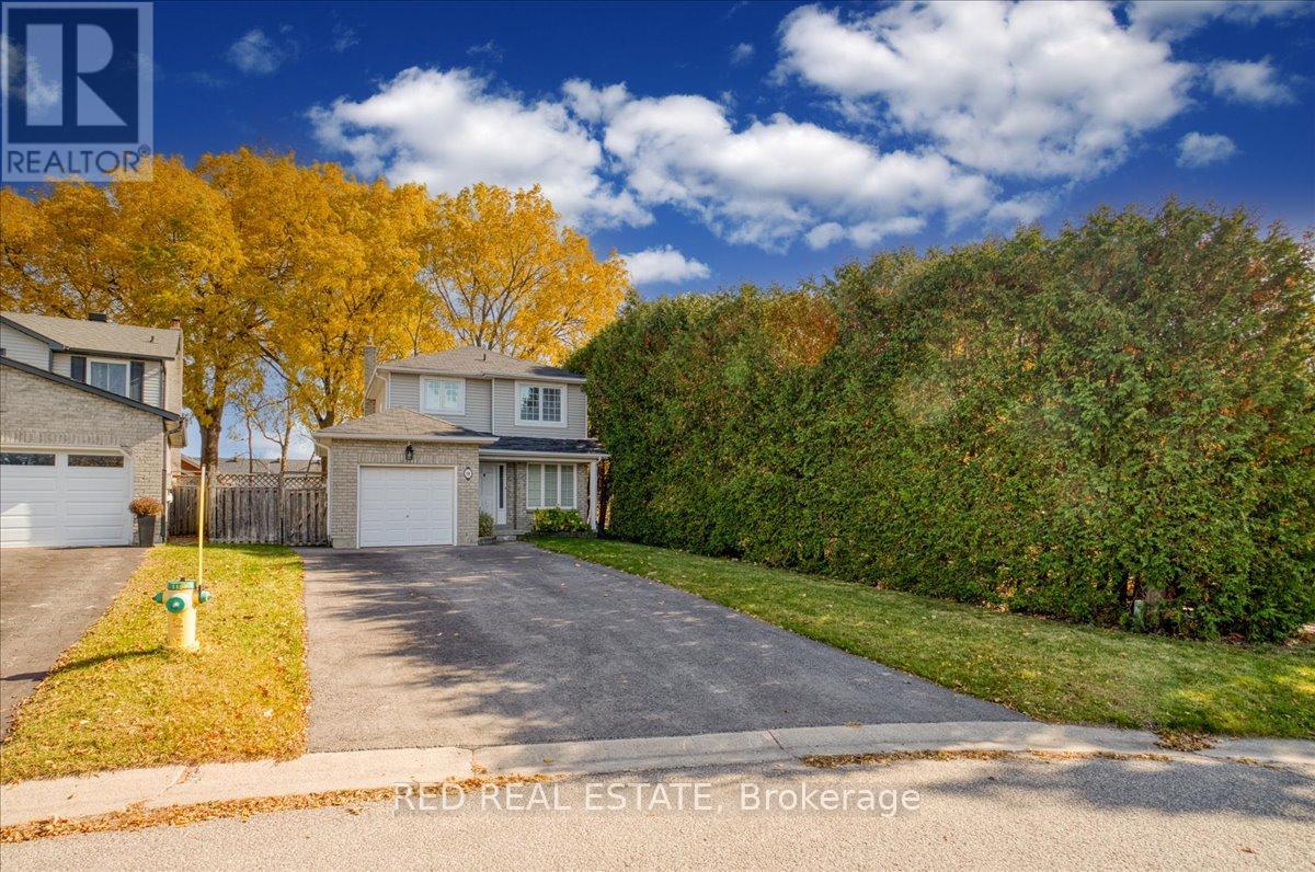 56 Knicely Road, Barrie, Ontario  L4N 6V3 - Photo 2 - S12433434