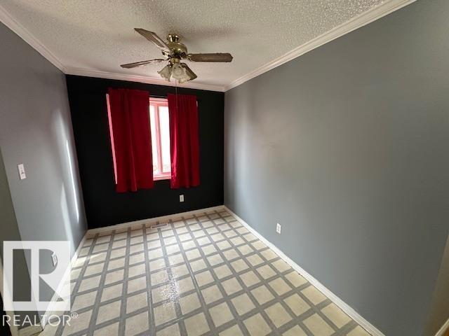 4631 126 Av Nw, Edmonton, Alberta  T5A 4L1 - Photo 8 - E4447715