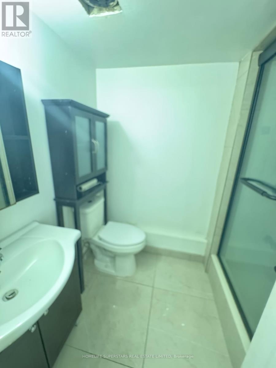 919 - 2835 Islington Avenue, Toronto, Ontario  M9L 2K2 - Photo 13 - W12430823
