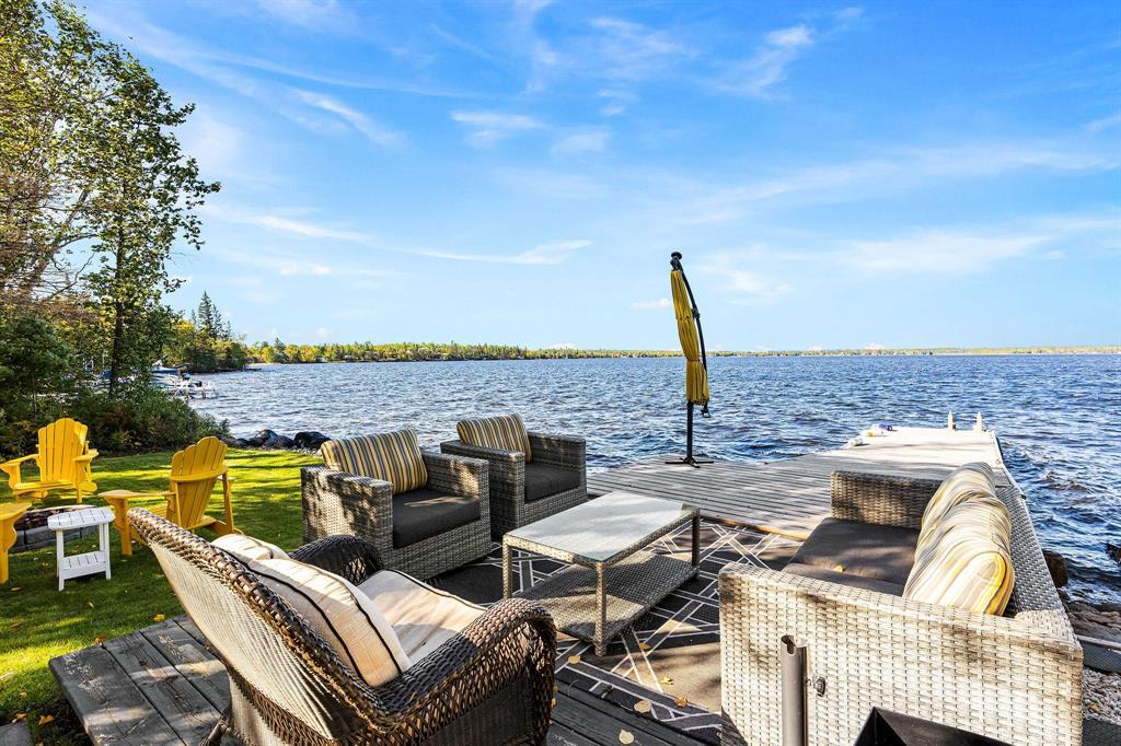 6 Block 6 Bay, Betula Lake, Manitoba  R0E 1Y0 - Photo 1 - 202525382