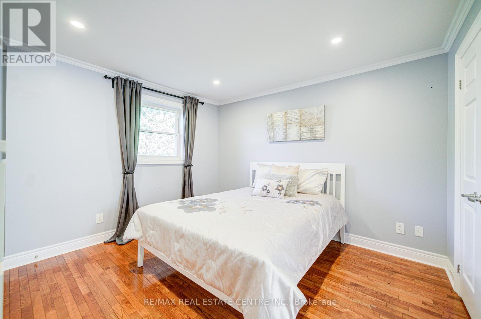 32 Agnes Street, Caledon, Ontario  L7K 0C6 - Photo 20 - W12433422